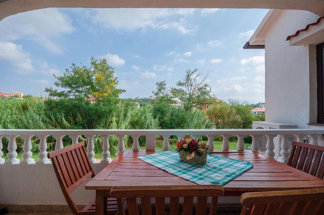 Appartement Helena Lopar