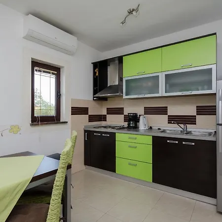 Apartments Helena Lopar Exterior photo