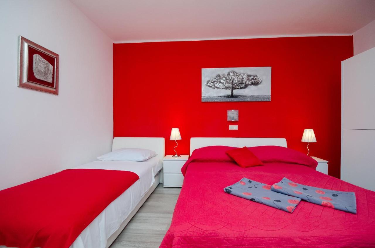 Helena Apartment